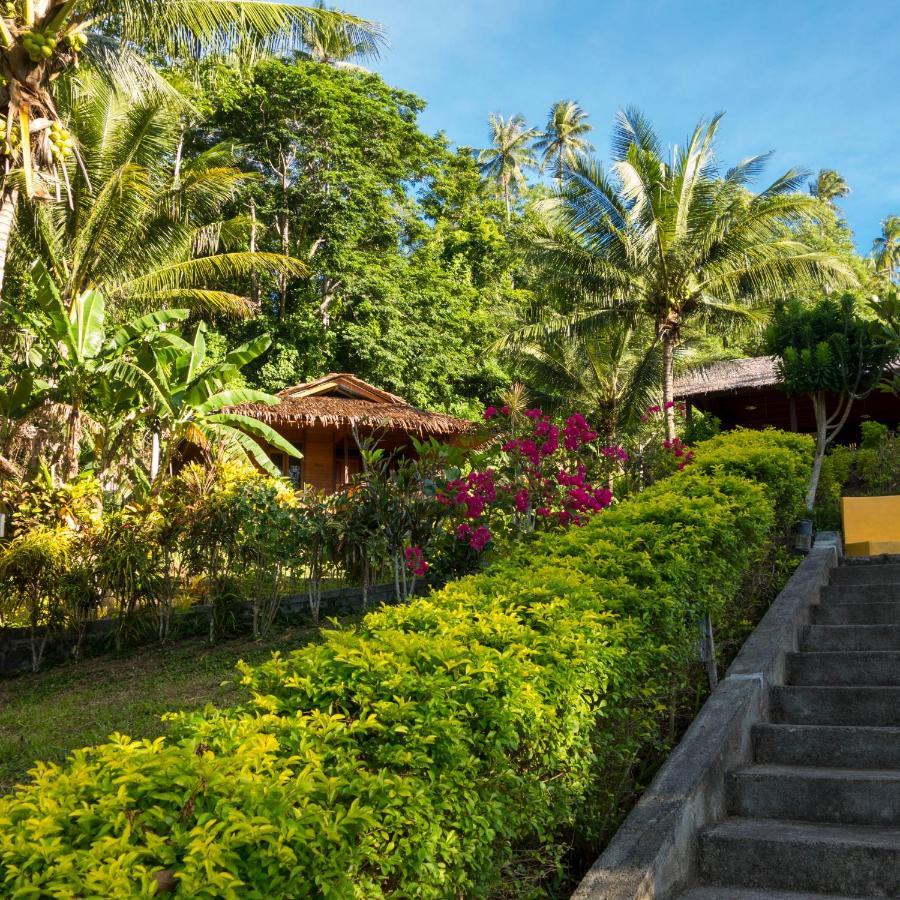 K2 Lembeh Dive Resort Bitung Exterior photo