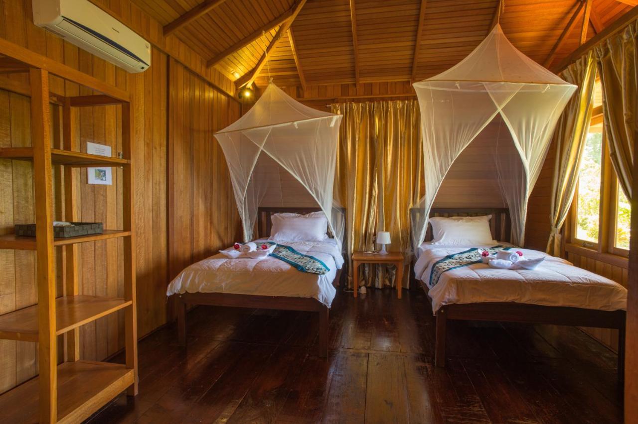 K2 Lembeh Dive Resort Bitung Exterior photo